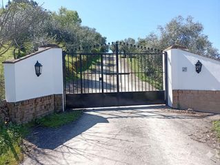 Masia  Calle de antonio machado. Finca con licencia de casa rural en un entorno privilegiado ?