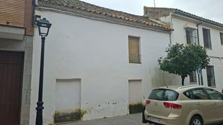 Casa a Palma del Río. Chalet independiente en palma del rio