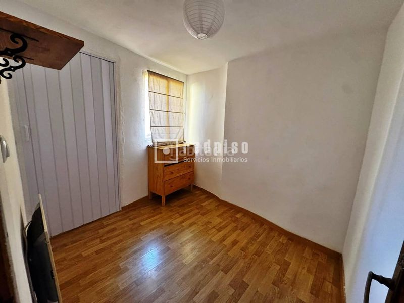 Foto 1330ab92-a9f5-4c30-b5a2-9b80d913b423. Casa amb calefacció aparcament a Arbancón