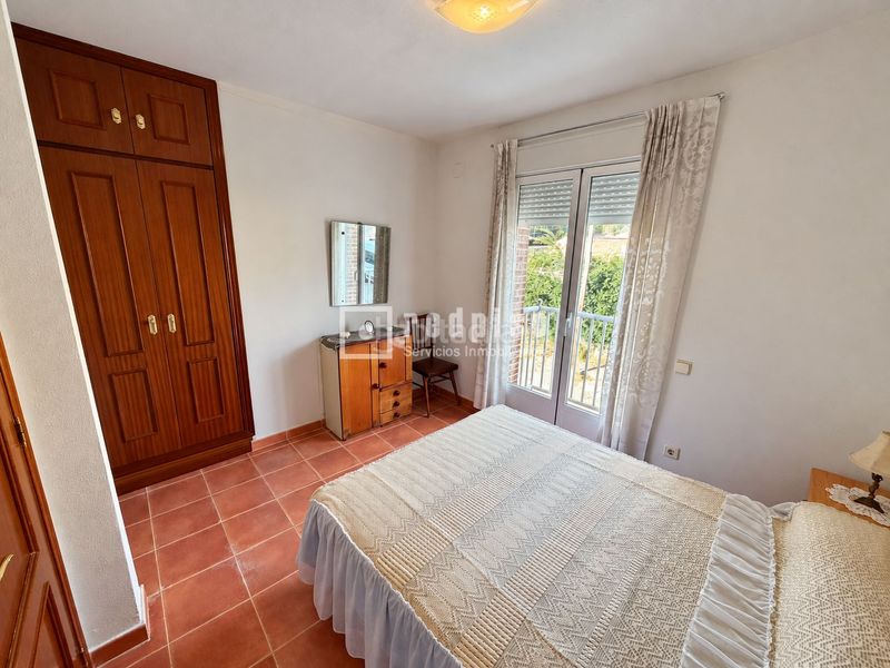 Foto d7de7246-3330-49a9-b674-2a1fb56b4c6d. Chalet con riscaldamento in Cifuentes