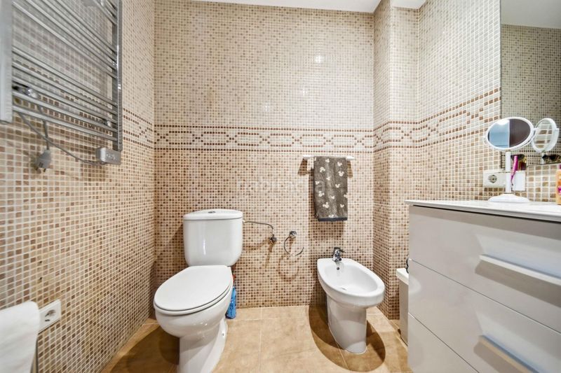 Foto 66ad2f1a-fb8d-4e3a-a42b-a73e4eab6231. Apartament amb aparcament a Vilajuïga