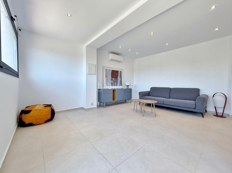 Foto eb84491c-bc96-4f54-a15a-c06fee145cc5. Casa amb aparcament a Nord Roses