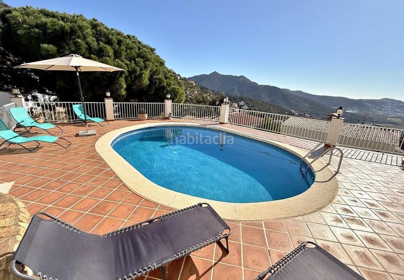 Foto 0b182e9f-5b8d-490d-9e73-7f7231016095. Casa amb aparcament a Nord Roses