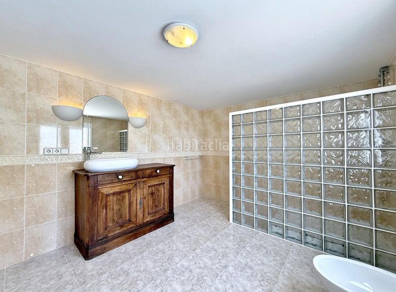 Foto 73ec6aeb-c6cb-4615-9322-ee56b11c63f0. Casa amb aparcament a Nord Roses