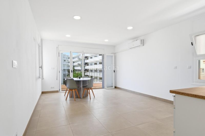 Foto 5bde868a-eecb-4c31-b1b1-63d7bd857c48. Apartament a Salatar Roses