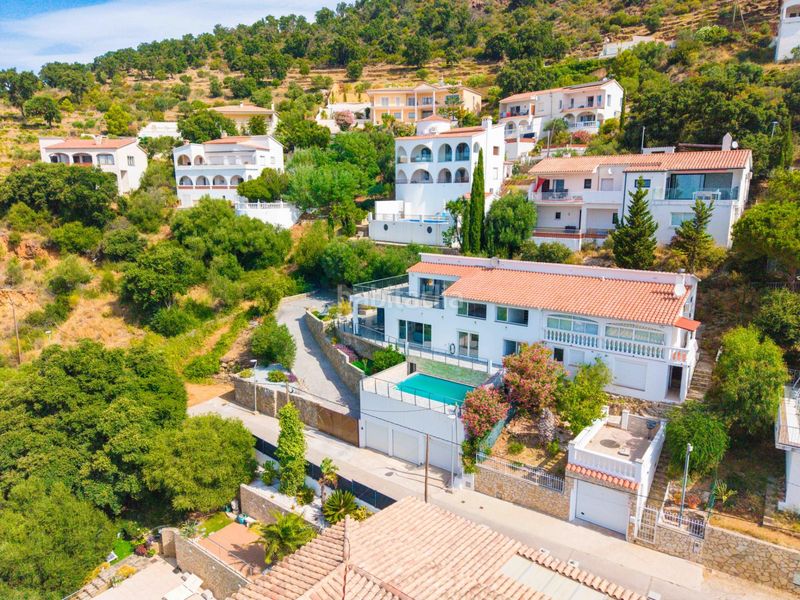 Foto 26b0dd20-1020-4682-ae89-e33c626a314f. Casa amb aparcament a Nord Roses