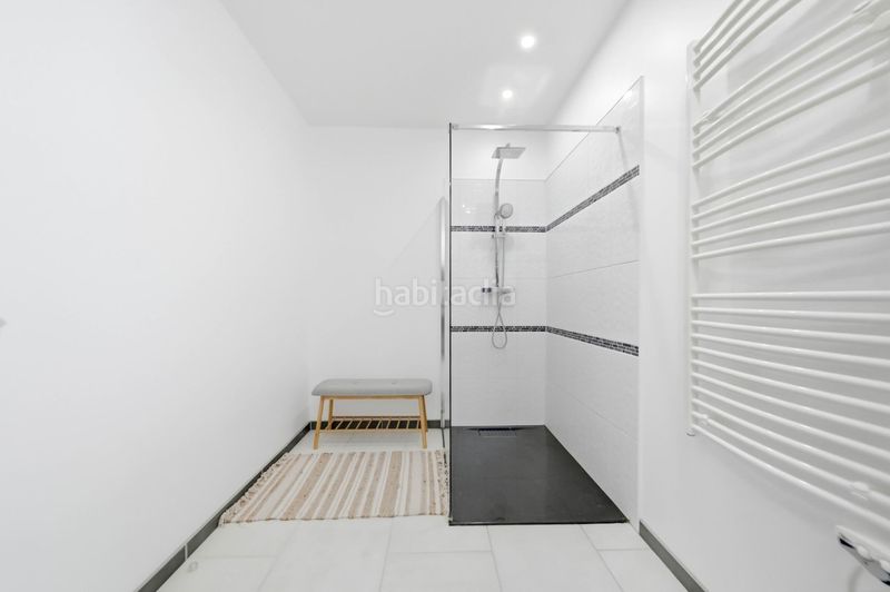 Foto 4544de14-29a4-437b-b8e1-599057aa9ff8. Casa amb aparcament a Nord Roses