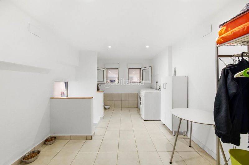 Foto adf01f85-6458-43c0-b384-80abc0dd2b35. Casa amb aparcament a Nord Roses
