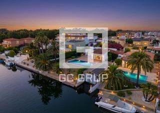 Chalet  Freser 4. Espectacular casa o chalet con amarre privado
