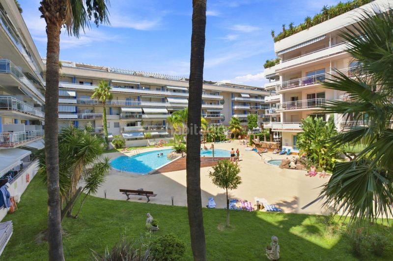 Foto 94b6dd7a-ac3f-4ec7-a144-8b16574df30f. Apartament amb piscina a Santa Margarida Roses