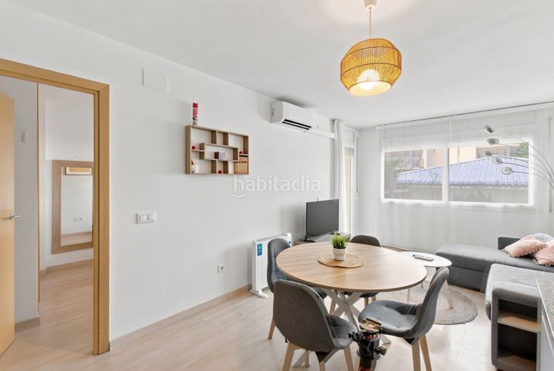Foto fcb81414-93a9-49cc-ba1b-ffb060a7017f. Apartament amb piscina a Santa Margarida Roses
