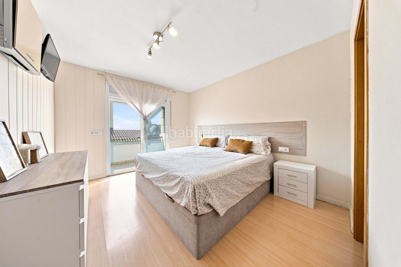 Foto 8cb50a16-0642-4fd8-ac01-4ce2c7e3a825. Casa amb aparcament a Palau-saverdera