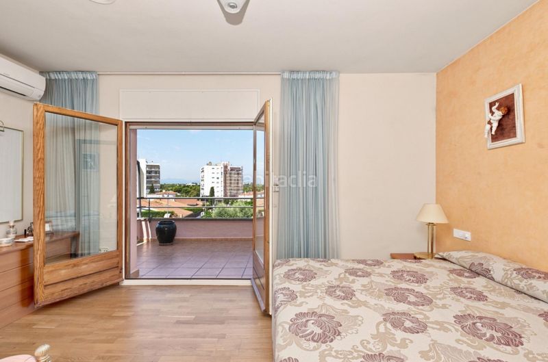 Foto d5d45018-0341-4dcf-90d1-b041b0aae072. Casa amb aparcament a Nord Roses