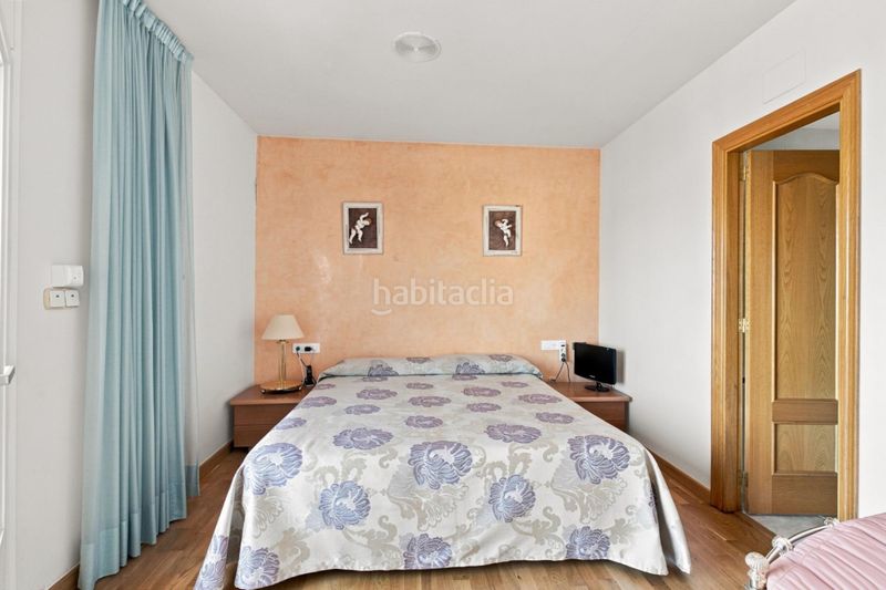 Foto f9540edf-ca80-4f85-b1f5-5ccb048a5eb0. Casa amb aparcament a Nord Roses