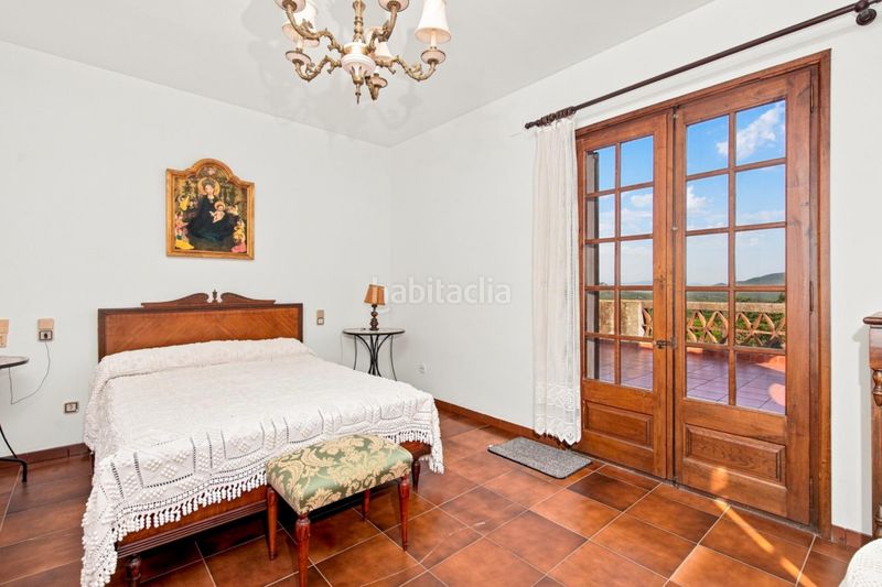 Foto 5799c506-58ad-4433-81d3-e529a0f10766. Casa con parcheggio in Darnius