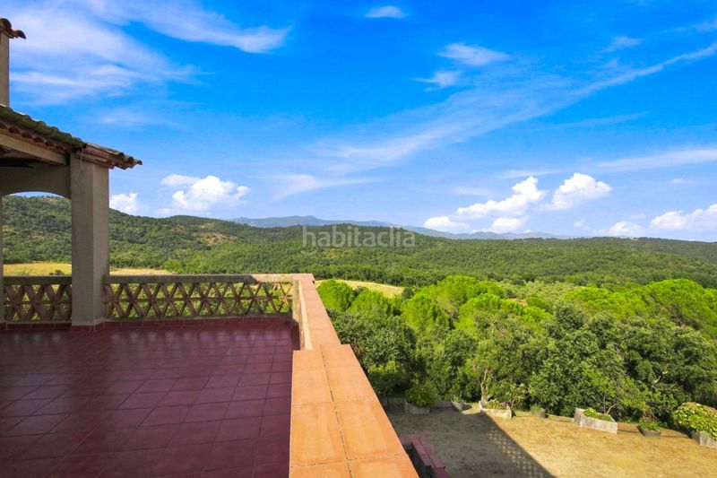 Foto 5e4813b0-6f59-48e4-9404-0aaf0c683d70. Casa con parcheggio in Darnius