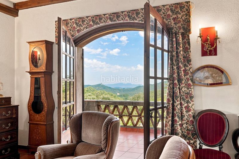 Foto bb76d866-627f-4ad9-bab0-a67e53fa57de. Casa con parcheggio in Darnius