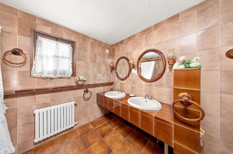 Foto d87ba529-4c57-4ded-a277-677bba994096. Casa con parcheggio in Darnius
