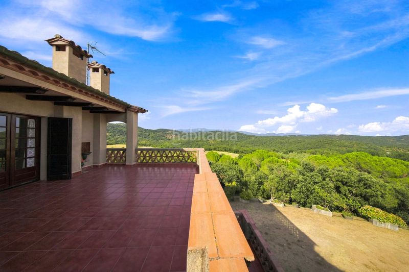 Foto f5ce5ab1-bdde-4d09-a610-4dd5e470efba. Casa con parcheggio in Darnius