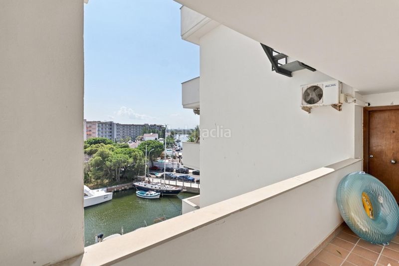 Foto 1e0a0c61-1237-43c5-b18c-0d9abd3eb3ab. Apartament amb aparcament piscina a Santa Margarida Roses