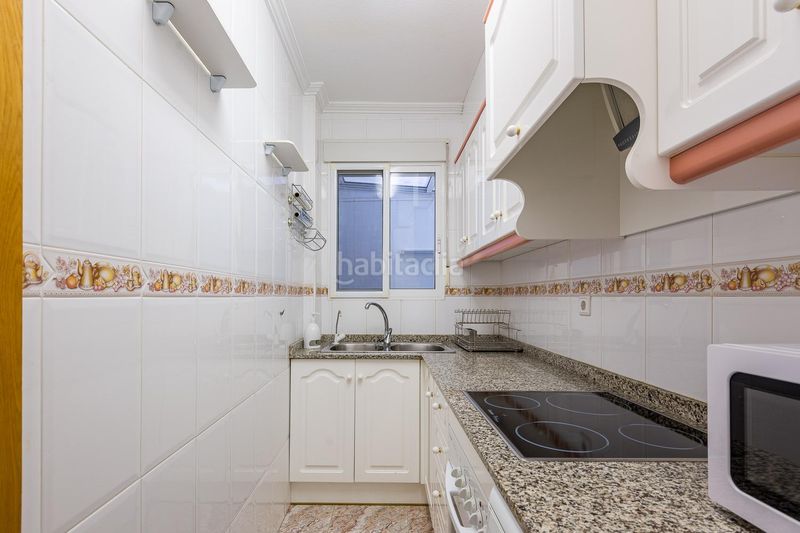 Foto 0aeb3ddb-04d7-4292-9e5b-30b51de0be9c. Apartament a Avenida Habaneras - Curva de Palangre Torrevieja