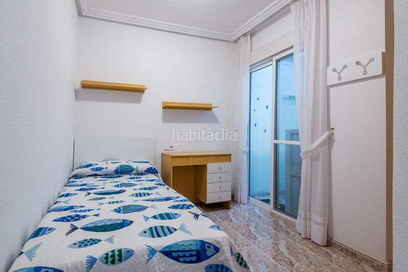 Foto c9bee801-2a2c-47c8-a188-33acb135e39b. Apartament a Avenida Habaneras - Curva de Palangre Torrevieja