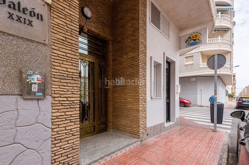 Foto cd2aeda8-aef7-49ab-b3eb-759fa3732a6f. Apartament a Avenida Habaneras - Curva de Palangre Torrevieja