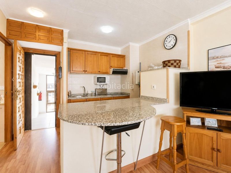 Foto 35eb2cdb-c434-4997-a4ae-93ef10c45e7d. Apartament amb aparcament a Torreblanca Torrevieja