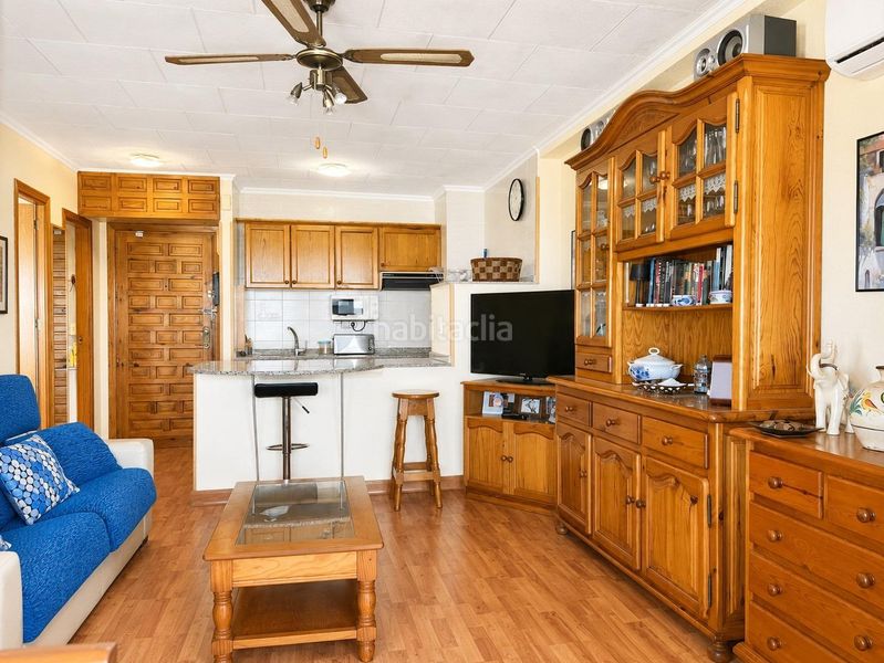 Foto ee3bb0c5-10a8-4088-b8f6-c2e022f64d19. Apartament amb aparcament a Torreblanca Torrevieja