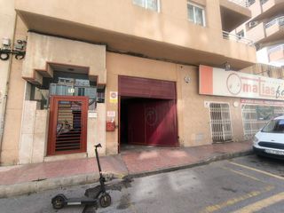 Aparcament cotxe a Avenida Habaneras - Curva de Palangre