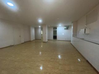 Lloguer Local Comercial a Carrer de la previsió 7. Espacioso local en sant joan despí