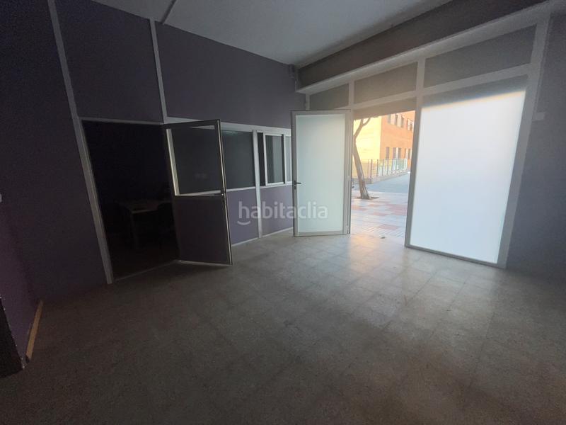 Foto 5fa3034d-486d-48c4-892d-269133114d0e. Local comercial local en calle peatonal en Les Planes en Sant Joan Despí
