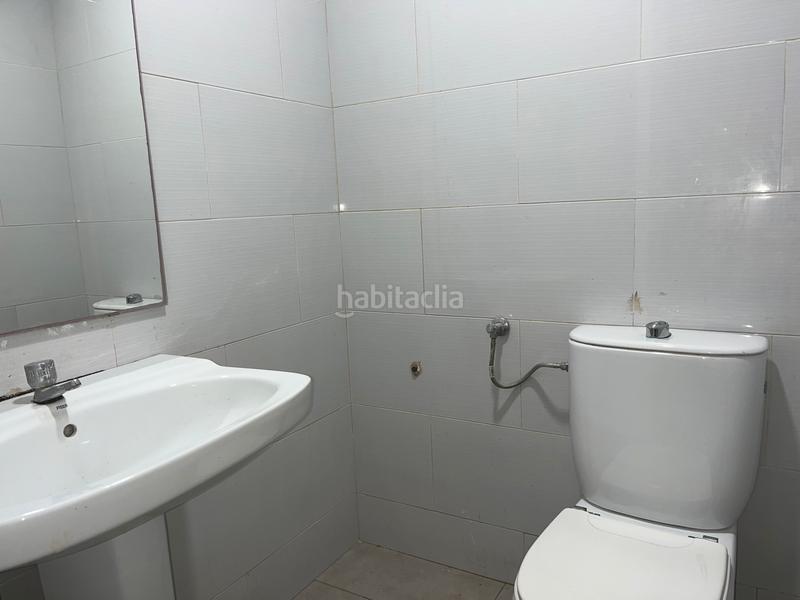 Foto db6f2d3d-0efb-4a23-85b3-b97bb3231b57. Local comercial local en calle peatonal en Les Planes en Sant Joan Despí