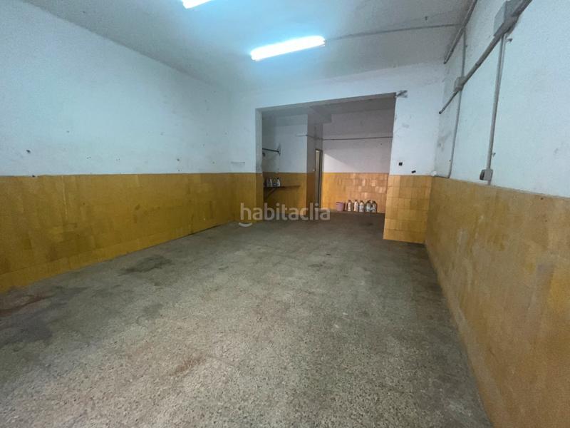Foto e5d93ceb-a0d1-41a8-864f-f68cbbcc8c67. Local comercial local en calle peatonal en Les Planes en Sant Joan Despí