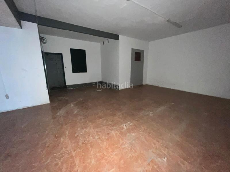 Foto 48e656e5-ee8d-4ea5-b67f-1cd736e94ed7. Local commercial dans avinguda de barcelona 21 dans Sant Joan Despí