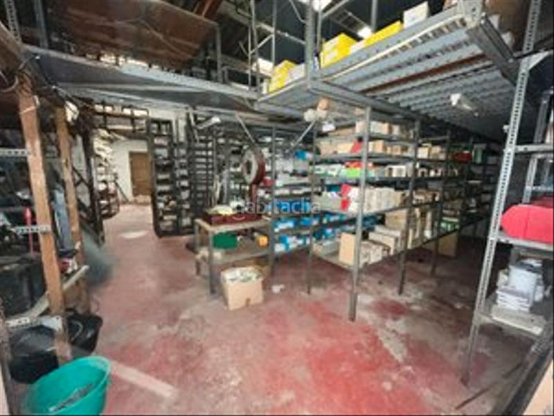 Foto 1f67d31c-e32a-4e6a-b578-b23f2f95d94e. Local comercial en Centre Sant Joan Despí