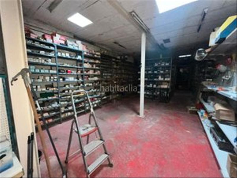 Foto 2de787c1-4e59-42f7-8636-54cd5cf1e470. Locale commerciale in Centre Sant Joan Despí