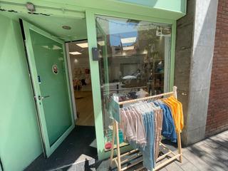 Umzug Geschäftsraum in Carrer del bon viatge 19. Local comercial en el corazón de sant joan despí