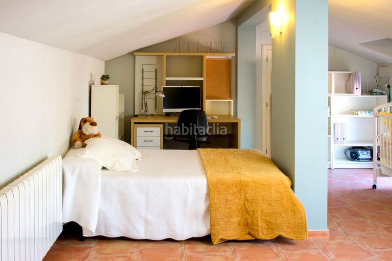 Foto 0a0a3fc2-4800-4df4-8fbd-b7fec6bc4f76. Xalet amb calefacció aparcament piscina a Beniarbeig