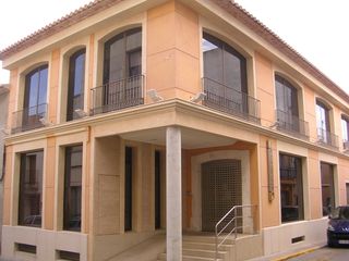 Edifici a Ondara. Oportunidad perfecta para tu negocio en el centro de ondara