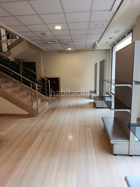 Foto a9610456-ca25-4518-80b9-d1f513880798. Edifici a Ondara
