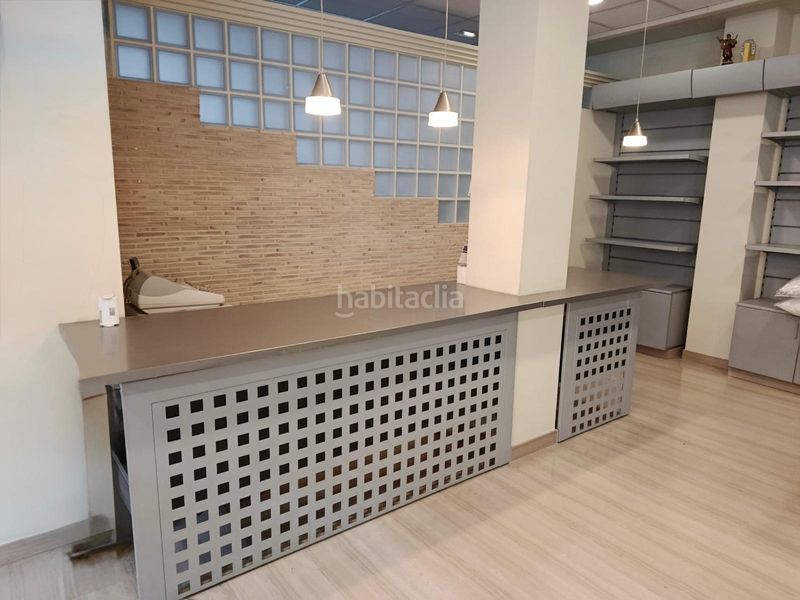 Foto f62ba3f0-e946-4e71-8868-651226d255d8. Edifici a Ondara