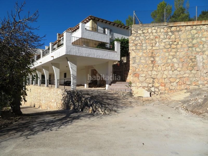 Foto 7b7a34a7-7e4e-4da5-a307-2f2cb3dfa34a. Xalet amb xemeneia aparcament piscina a Atzúbia (L´)