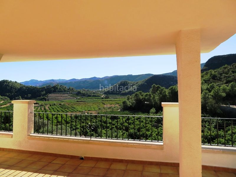 Foto dd13c3a4-711f-48cc-bf7d-e90e9669b8d5. Xalet amb xemeneia aparcament piscina a Atzúbia (L´)
