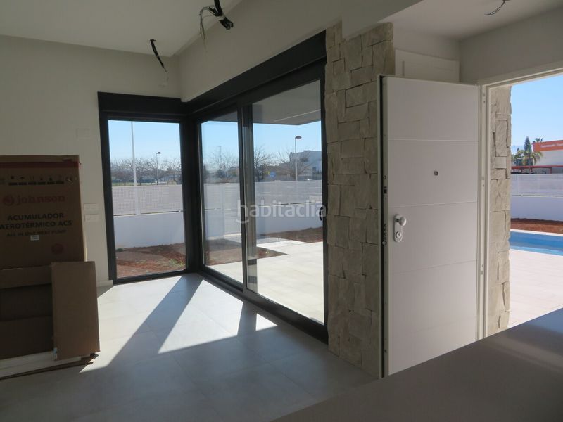 Foto 89dd4d4a-a9a7-41b0-a184-bb946f7ef94f. Casa adossada amb aparcament piscina a Poblets (els)