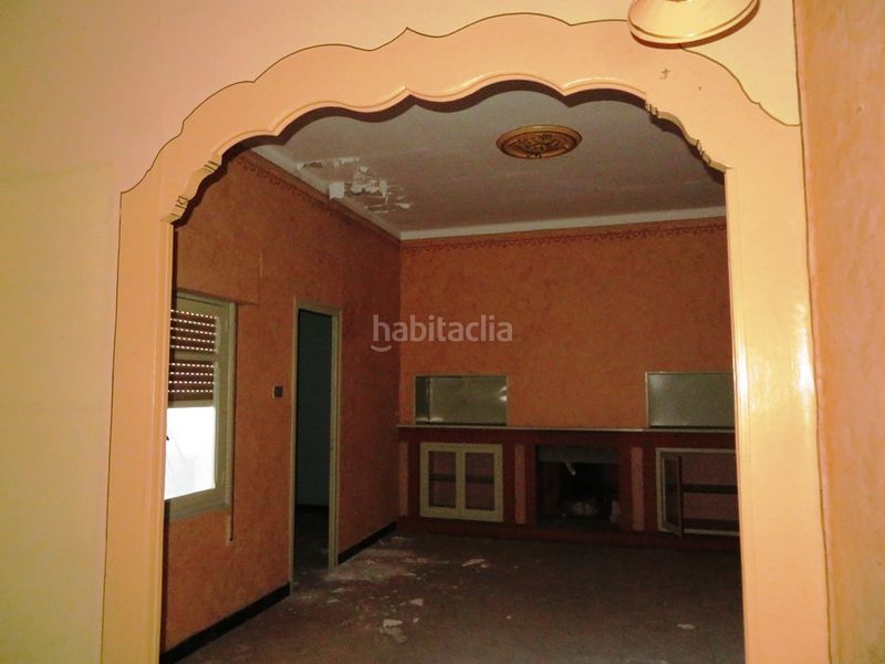 Foto bc1ff3a3-95ab-4a98-afb8-6c61a2281f5b. Edifici a Ondara