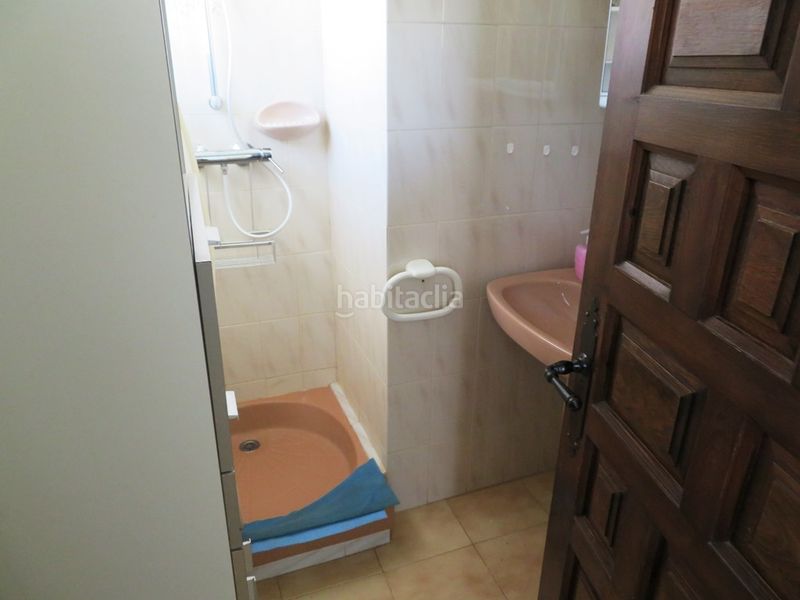 Foto 6f702928-fcf3-49d0-ae4d-8df14f4b3224. Casa aparellada a n/a a Poblets (els)