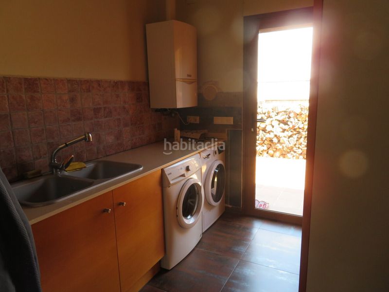 Foto 43fd6543-598d-4da9-890a-097e04d93448. Xalet amb xemeneia calefacció aparcament piscina a Poblets (els)