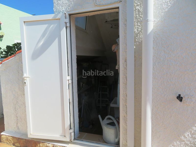 Foto 031ad7fc-3749-44dc-9881-87d61b217194. Casa aparellada amb xemeneia aparcament a Poblets (els)