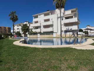 Appartement en Verger (el). Apartamento con jard�n privado y piscina comunitario a 300 m del